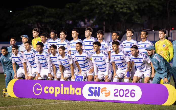 Time do Cruzeiro na Copinha (Foto: Abner Dourado/Ag.Paulistão)