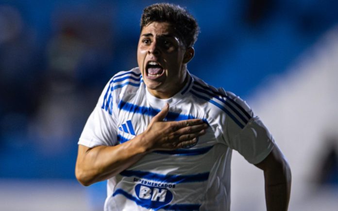 Baptistella era um dos maiores destaques das categorias de base do Cruzeiro (Foto: Igor Garcia)