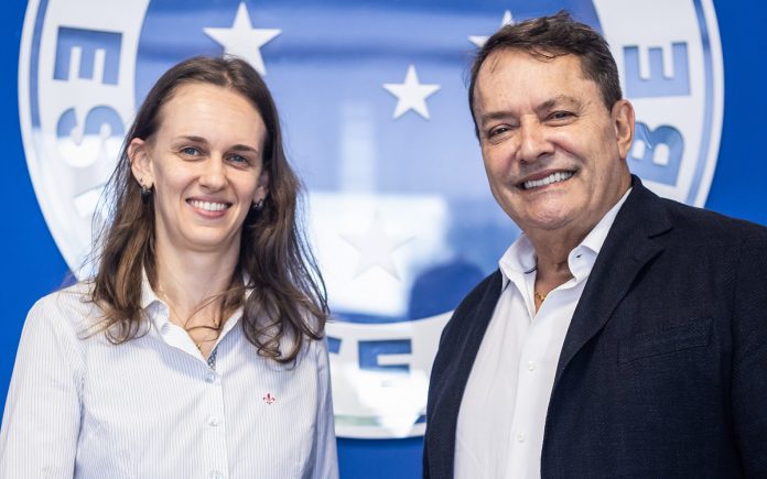 Luiza Parreiras é a nova gerente de futebol feminino do Cruzeiro