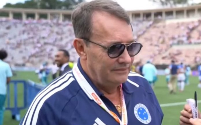 Pedrinho fez projeção para o time profissional após conquista da Copinha