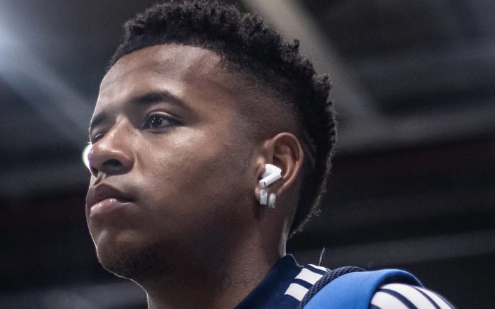 Arroyo, do Cruzeiro, em clássico na Arena