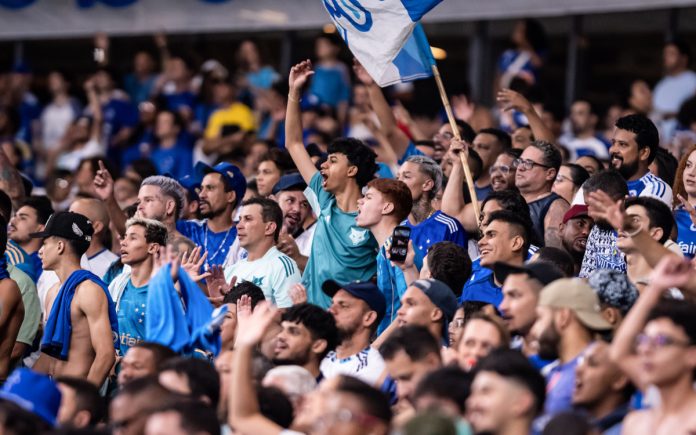 Torcida do Cruzeiro no Mineirão, em BH (Foto: Gustavo Aleixo/Cruzeiro)