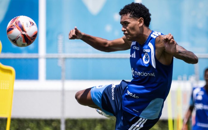 Kaique Kenji se recuperou de estiramento no joelho