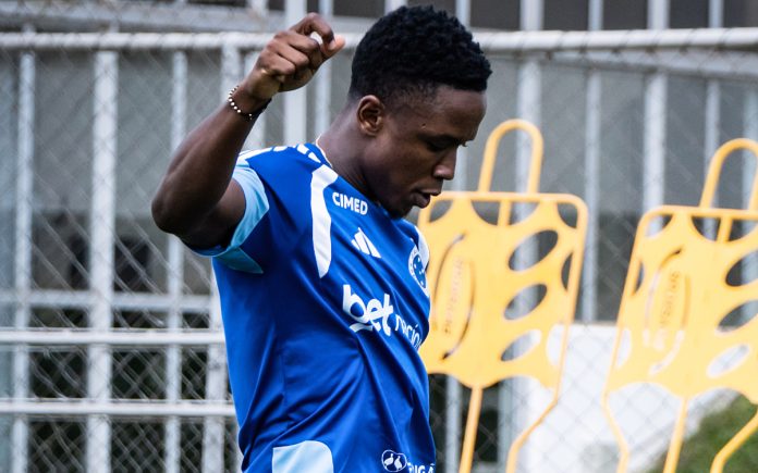 Sinisterra, atacante do Cruzeiro (Foto: Gustavo Aleixo/Cruzeiro)