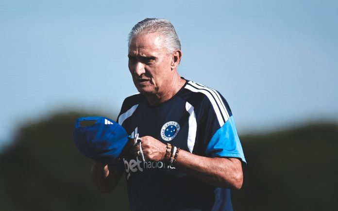 Tite, técnico do Cruzeiro (Foto: Gustavo Martins/Cruzeiro)