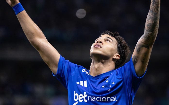 Kaio Jorge foi decisivo na vitória contra o Pouso Alegre