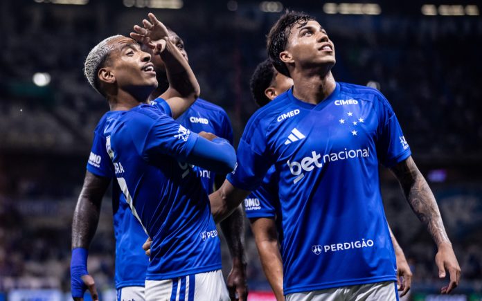 Comemoração de Matheus Pereira, no Mineirão (Foto: Gustavo Aleixo/Cruzeiro)