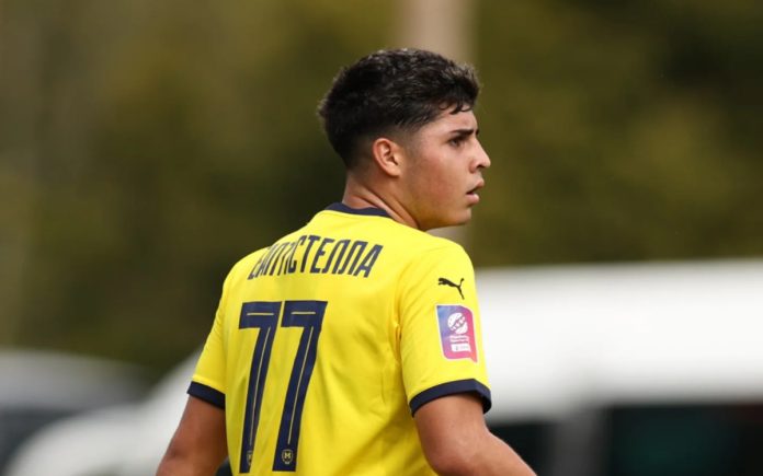 Baptistella estreou pelo Metalist, da Ucrânia (Foto: Divulgação/Metalist)