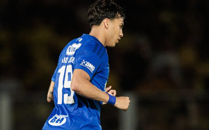 Kaio Jorge fez gol de pênalti contra o Mirassol
