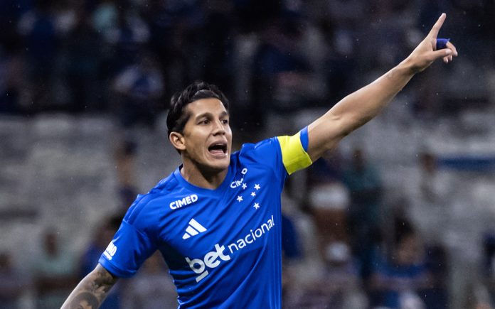 Lucas Romero, volante do Cruzeiro