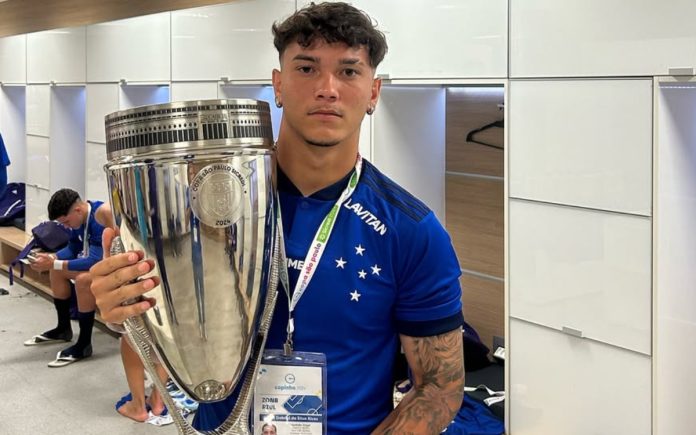Angel Gabriel, ex-Cruzeiro, anunciou aposentadoria