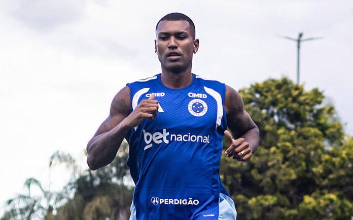 Walace, volante do Cruzeiro (Foto: Gustavo Aleixo/Cruzeiro)