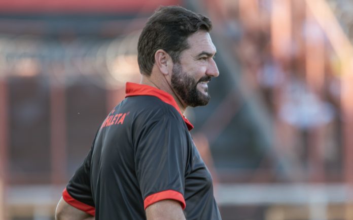 Danilo, treinador do Pouso Alegre