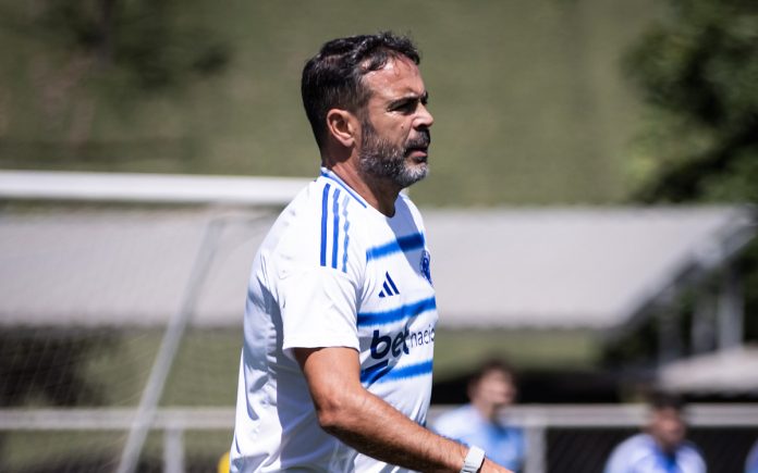 Artur Jorge, treinador do Cruzeiro (Foto: Gustavo Aleixo/Cruzeiro)