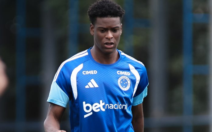 Jonathan Jesus, zagueiro do Cruzeiro (Foto: Gustavo Martins/Cruzeiro)