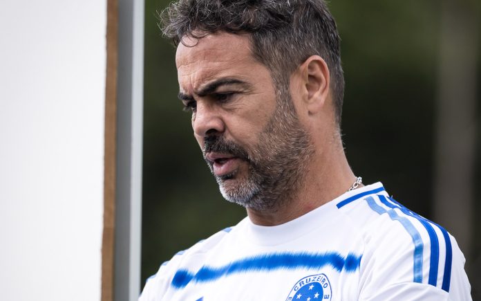 Artur Jorge, treinador do Cruzeiro (Foto: Gustavo Aleixo/Cruzeiro)