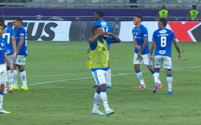 Keny Arroyo, atacante do Cruzeiro