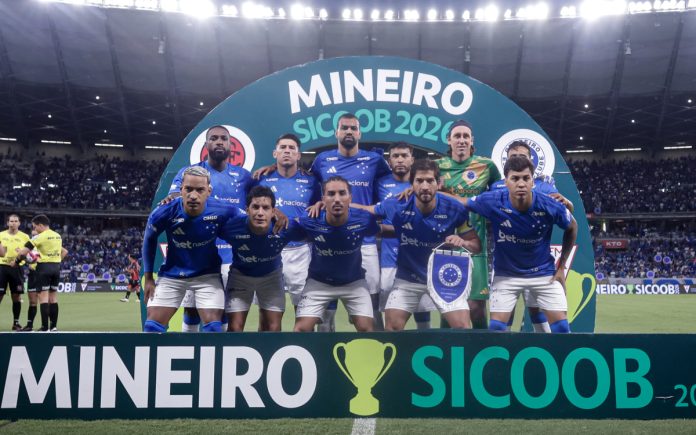Time do Cruzeiro no Campeonato Mineiro (Foto: Cris Mattos/FMF)
