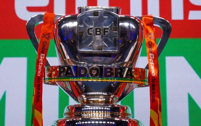Troféu da Copa do Brasil (Foto: Nelson Terme/CBF) Troféu da Copa do Brasil (Foto: Nelson Terme/CBF)