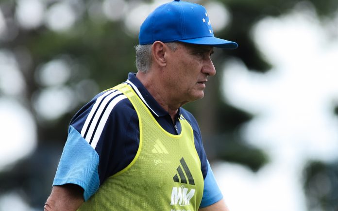 Tite, técnico do Cruzeiro (Foto: Gustavo Martins/Cruzeiro)