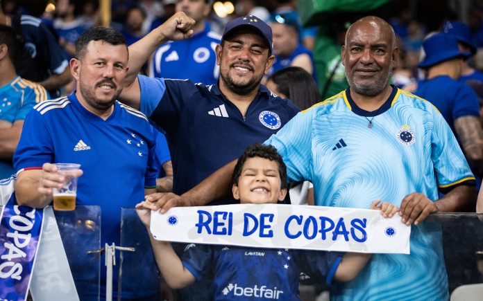 Torcida do Cruzeiro no Mineirão (Foto: Gustavo Aleixo/Cruzeiro)
