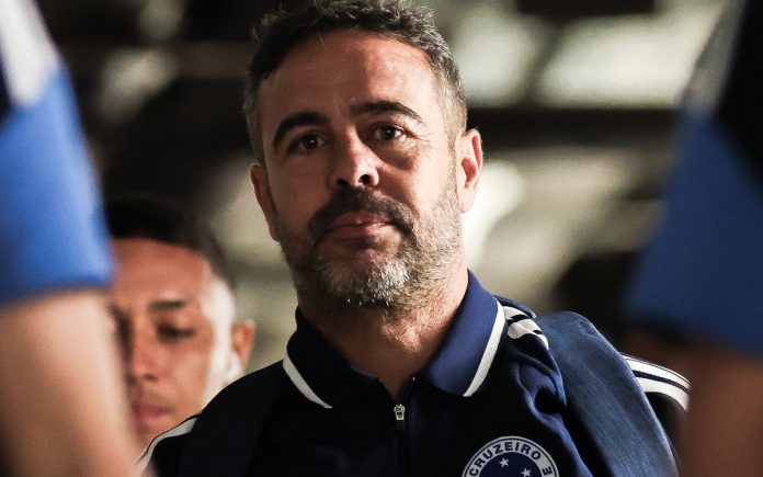 Artur Jorge, treinador do Cruzeiro (Foto: Gustavo Aleixo/Cruzeiro)