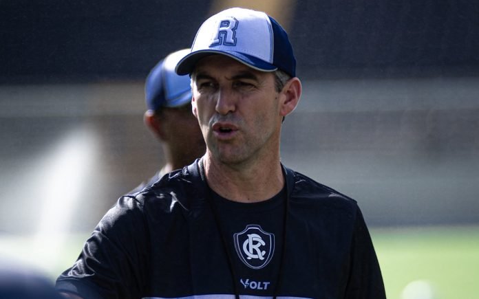 Léo Condé, técnico do Remo