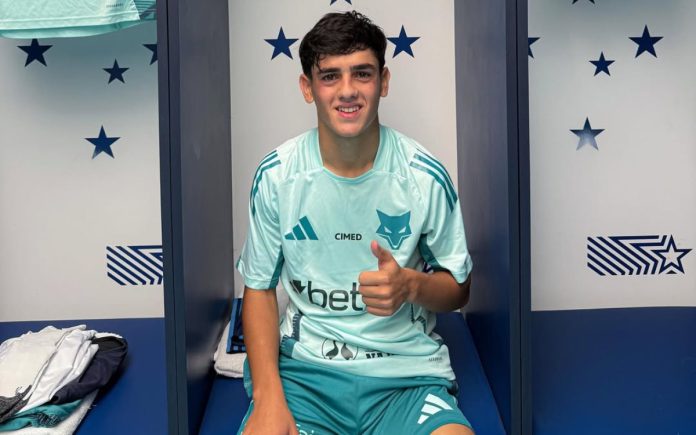 Henrique Lemos, filho de Fagner, já treinou entre os profissionais do Cruzeiro