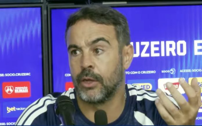 Artur Jorge, técnico do Cruzeiro