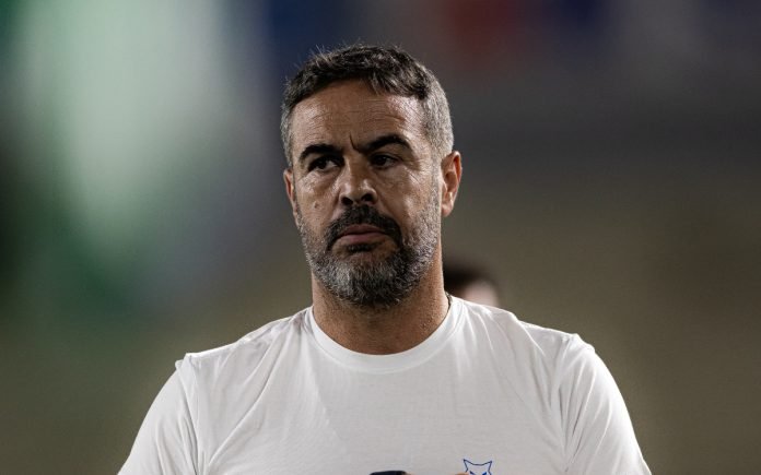 Artur Jorge, técnico do Cruzeiro