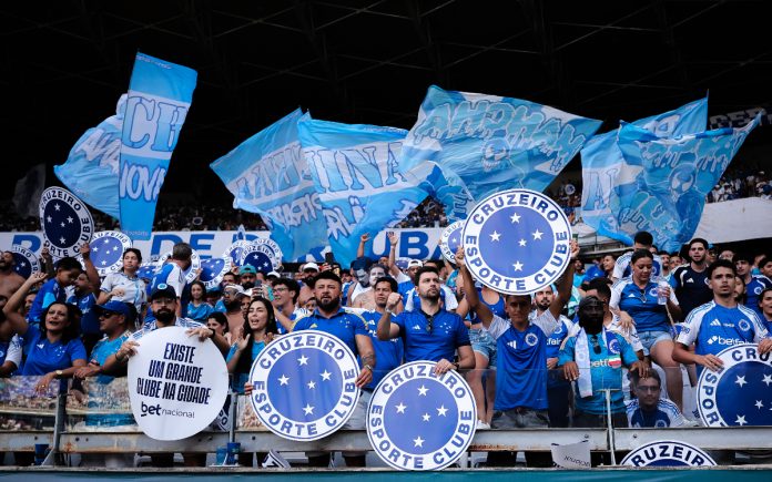Torcida do Cruzeiro no Mineirão (Foto: Gustavo Martins/Cruzeiro)