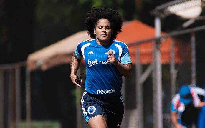 Vanessinha iniciou etapa de preparação física na Toca I, em BH