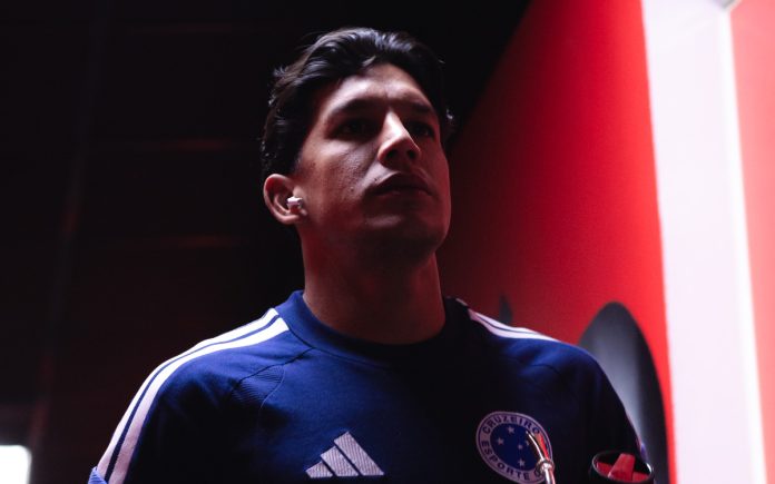 Lucas Romero, volante do Cruzeiro