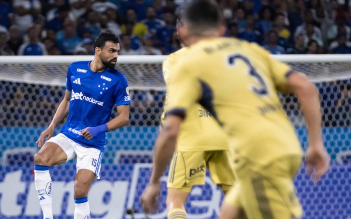 Fabrício Bruno, zagueiro do Cruzeiro (Foto: Gustavo Aleixo/Cruzeiro)