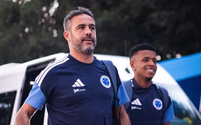 Artur Jorge, treinador do Cruzeiro