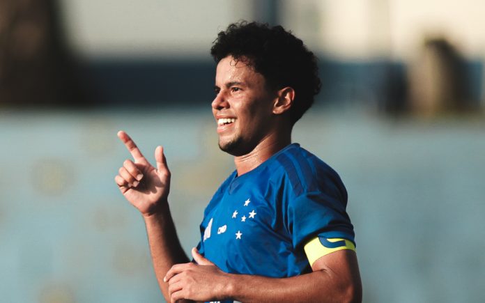 Rhuan Gabriel, meio-campista do Cruzeiro (Foto: Gustavo Martins/Cruzeiro)