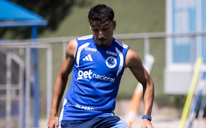 Japa, meio-campista do Cruzeiro