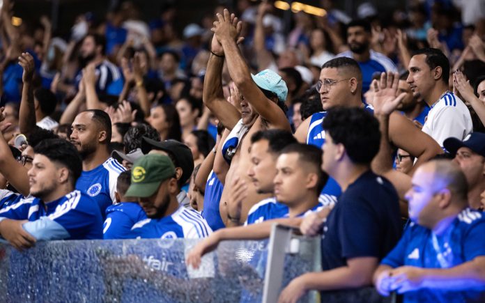 Torcida do Cruzeiro em jogo no Mineirão