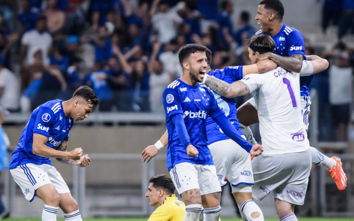 Jogadores do Cruzeiro comemoram vitória diante do Boca em 2024 (Foto: Gustavo Aleixo/Cruzeiro)