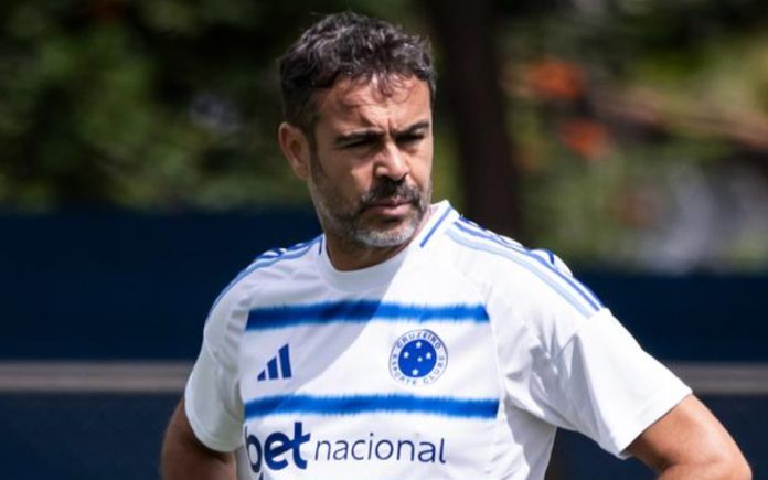 Artur Jorge, técnico do Cruzeiro