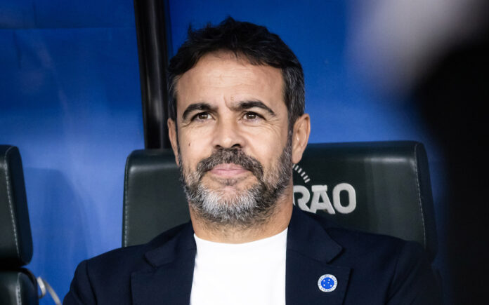 Artur Jorge, técnico do Cruzeiro (Foto: Gustavo Aleixo/Cruzeiro)