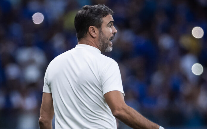 Artur Jorge, técnico do Cruzeiro (Foto: Gustavo Aleixo/Cruzeiro)