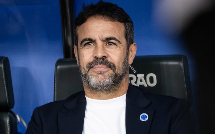 Artur Jorge elogiou Cruzeiro após classificação