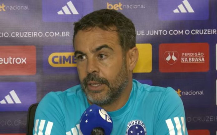 Artur Jorge, técnico do Cruzeiro