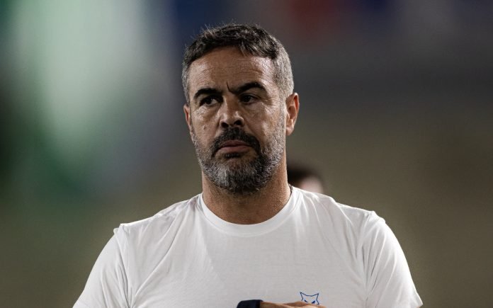 Artur Jorge, técnico do Cruzeiro