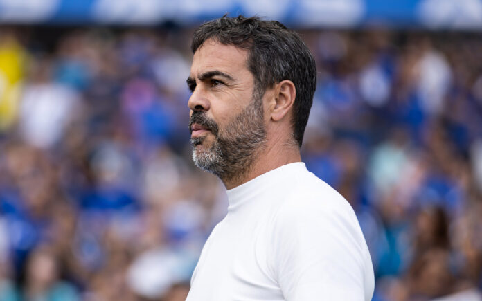 Artur Jorge, técnico do Cruzeiro