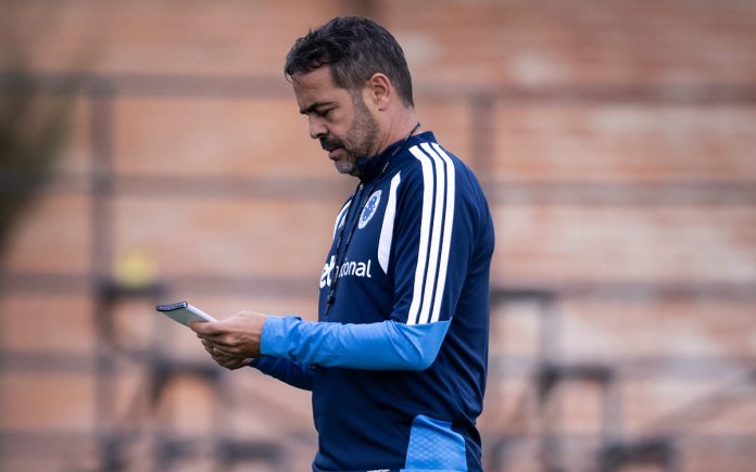 Artur Jorge, técnico do Cruzeiro (Foto: Gustavo Aleixo/Cruzeiro)