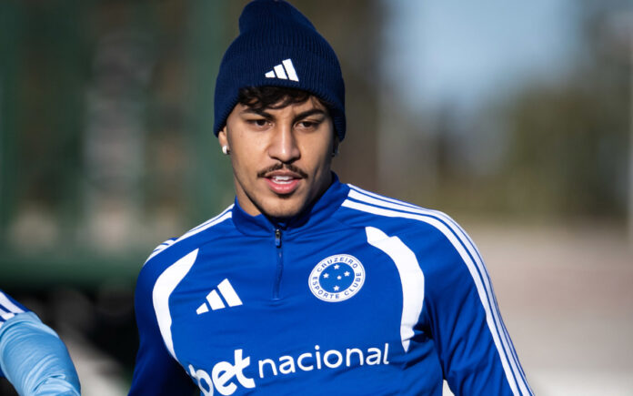 Kaio Jorge em treino do Cruzeiro na Argentina