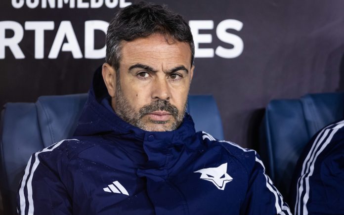 Artur Jorge analisou empate do Cruzeiro no Chile, pela Libertadores