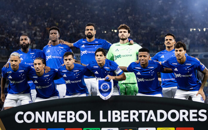 Time do Cruzeiro, no Mineirão, pela Libertadores